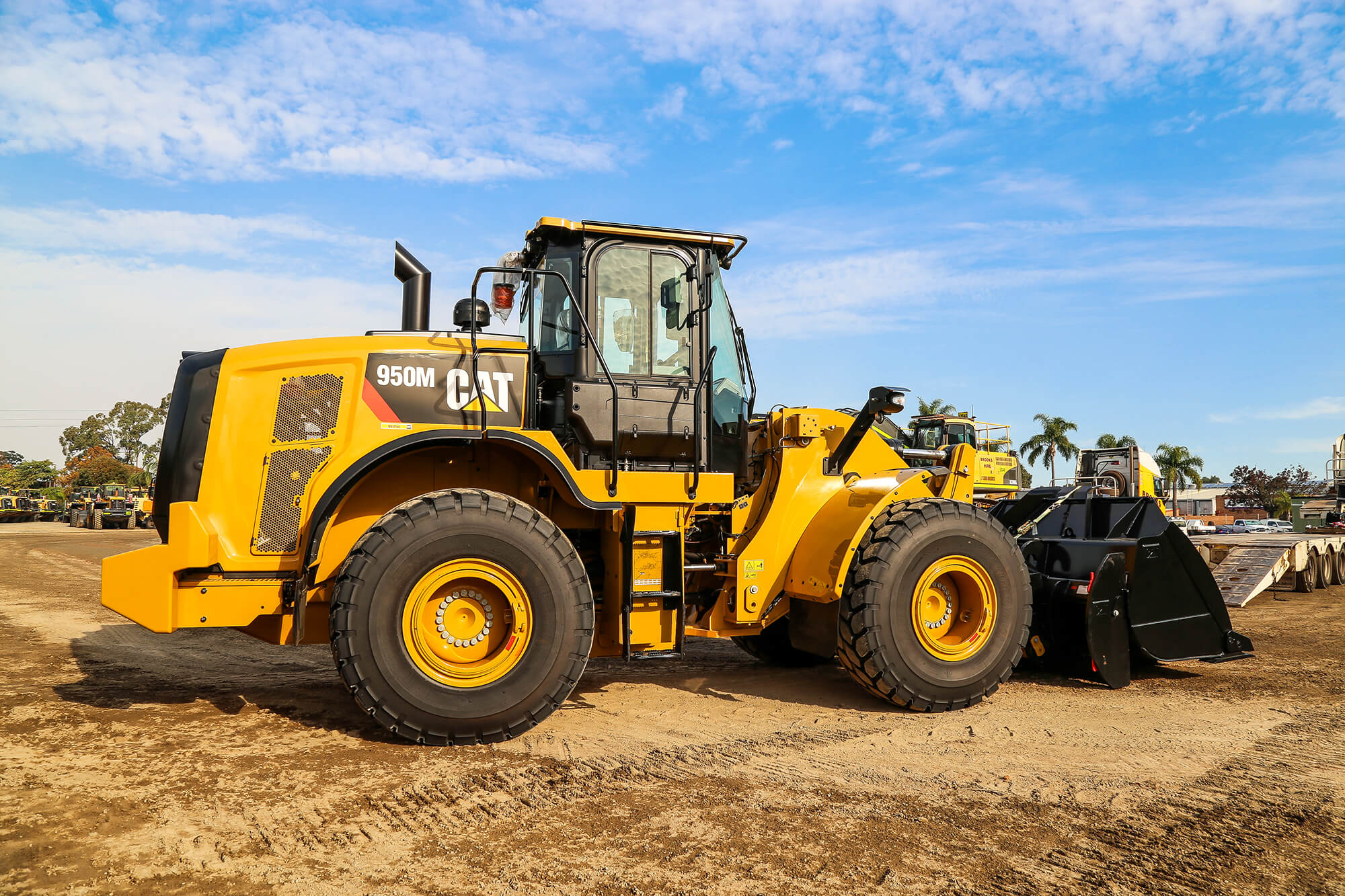 BIG LOADER BIG JIB! Brooks Hire